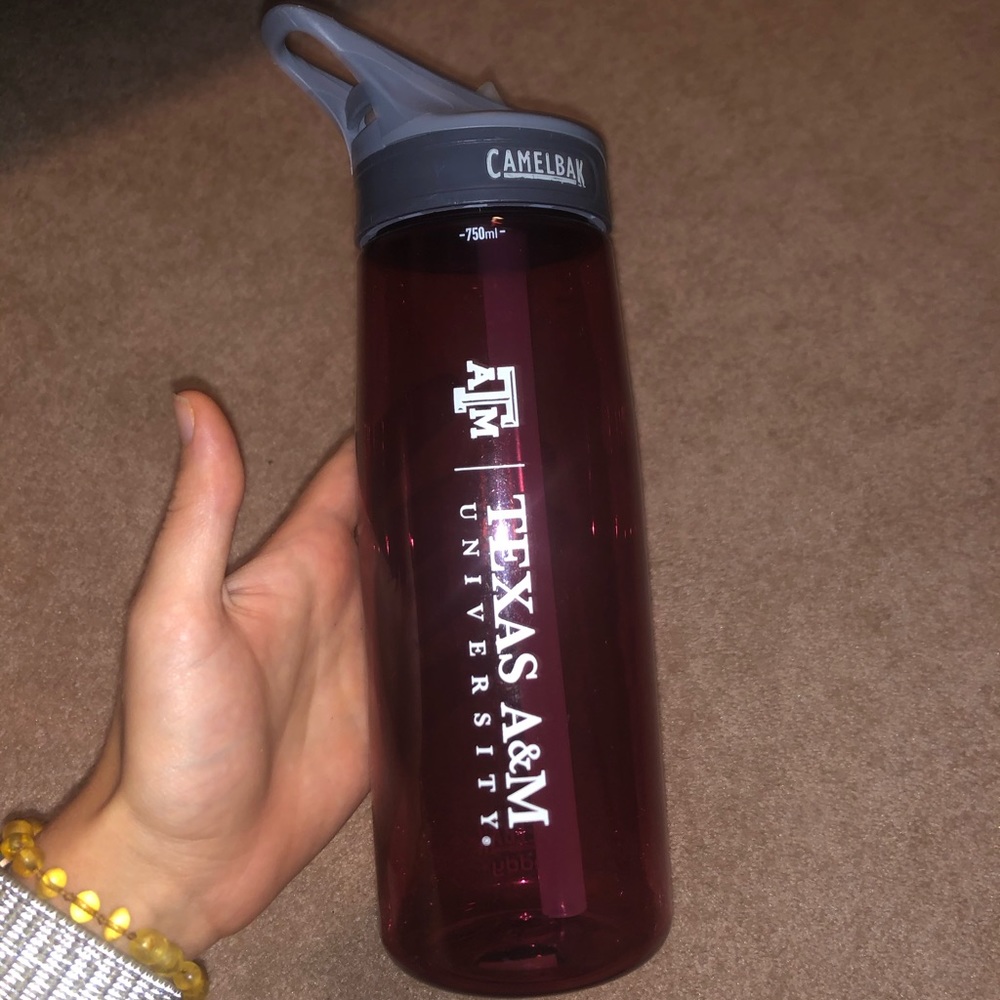 A&M camelbak water bottle